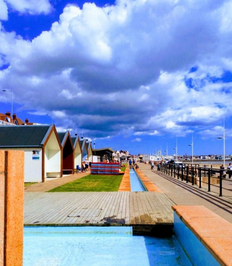 Savannah-By-The-Sea Bridlington Buitenkant foto